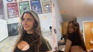 Emikukis video viral twitter, Emikukis video viral vtuber, Video Viral De Emikukis full video hd