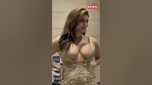 Bollywood Beauty Kangana Sharma, share body show Beauty Kangana Sharma,Beauty Kangana Sharma private video
