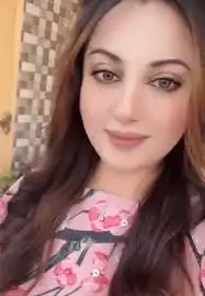 Watch Hina Shaikh viral clip safely Is Hina Shaikh viral video real?