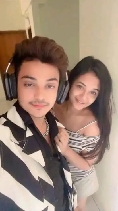টিকটকার অনামিকা ঐশী এবং মামুনের গোপন অন্তরঙ্গ মুহূর্তের ভিডিও ধারণ ভিডিও