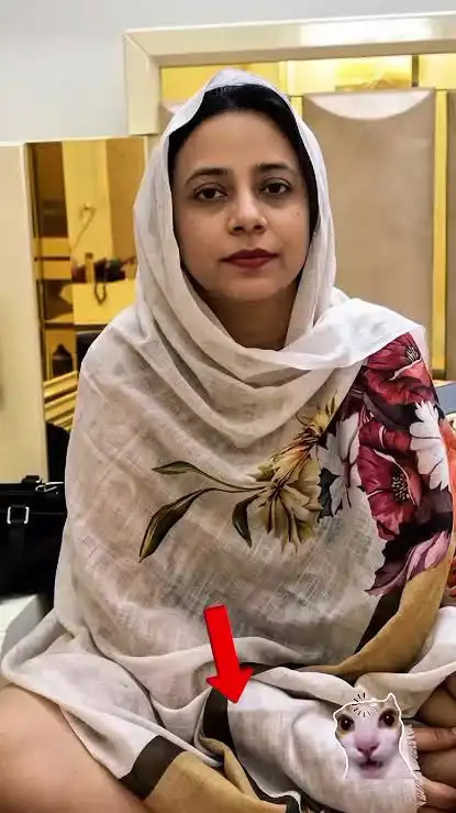 "Pakistani Teacher & Student" Viral Video Published Media Searches